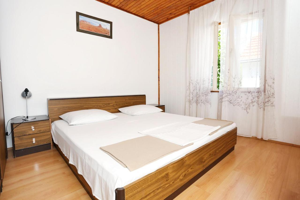 Apartments With A Parking Space Orebic, Peljesac - 10102 Exterior photo